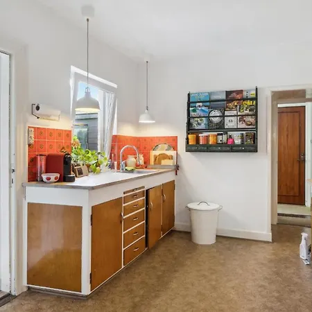 3 Bedroom Awesome In Fej